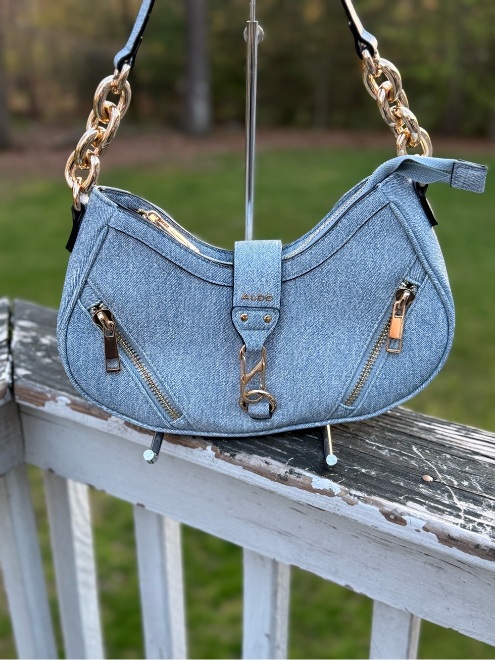 NWOT ALDO DENIM GOLD CHAIN SHOULD BAG